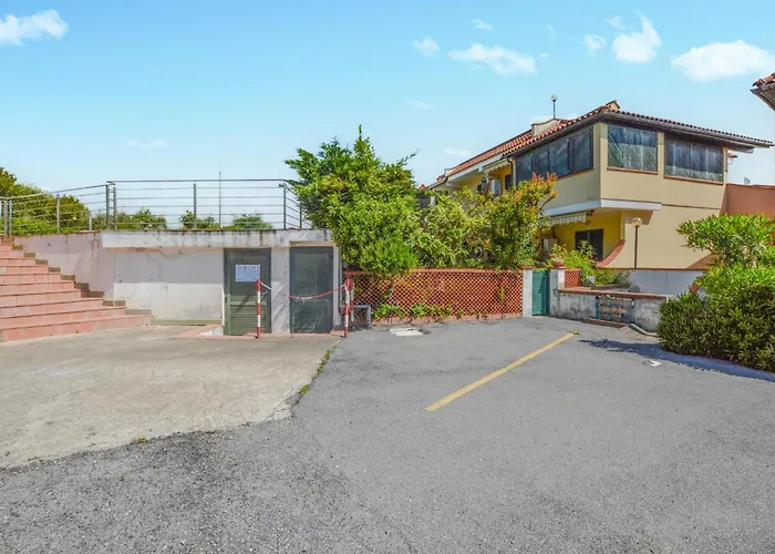 3 Bedroom Gorgeous In Pantai *